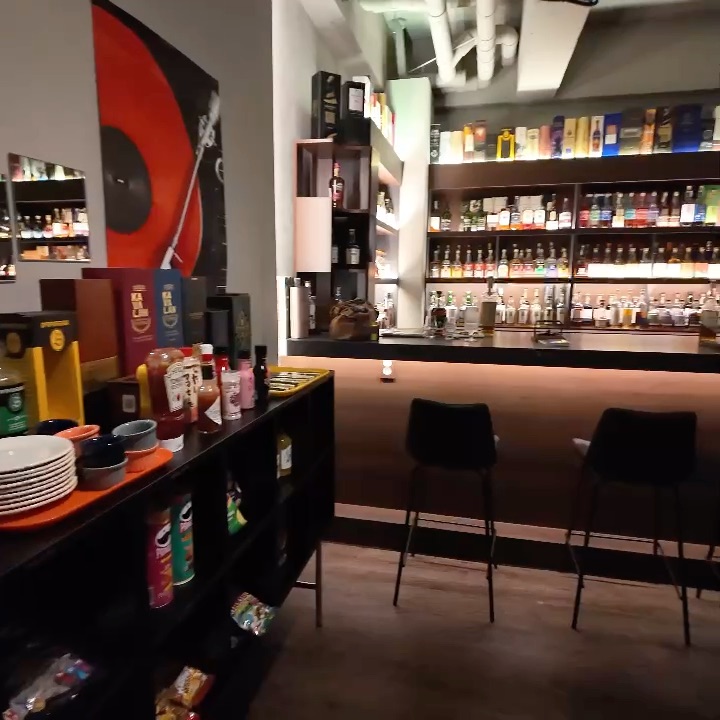 Visitor review