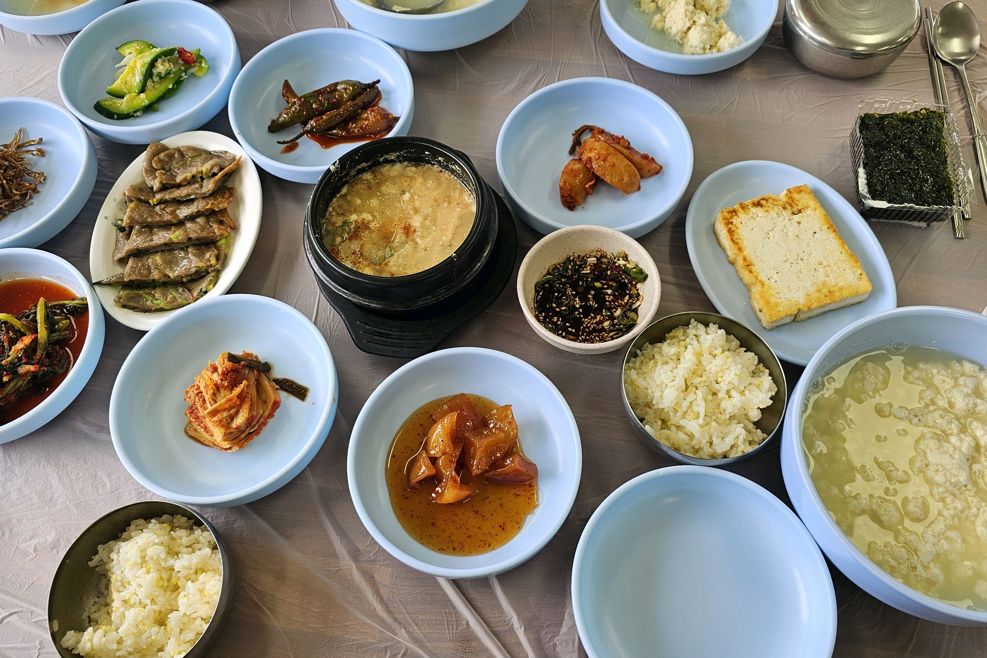 옛날할머니순두부 (Yetnal Halmeoni Sundubu)