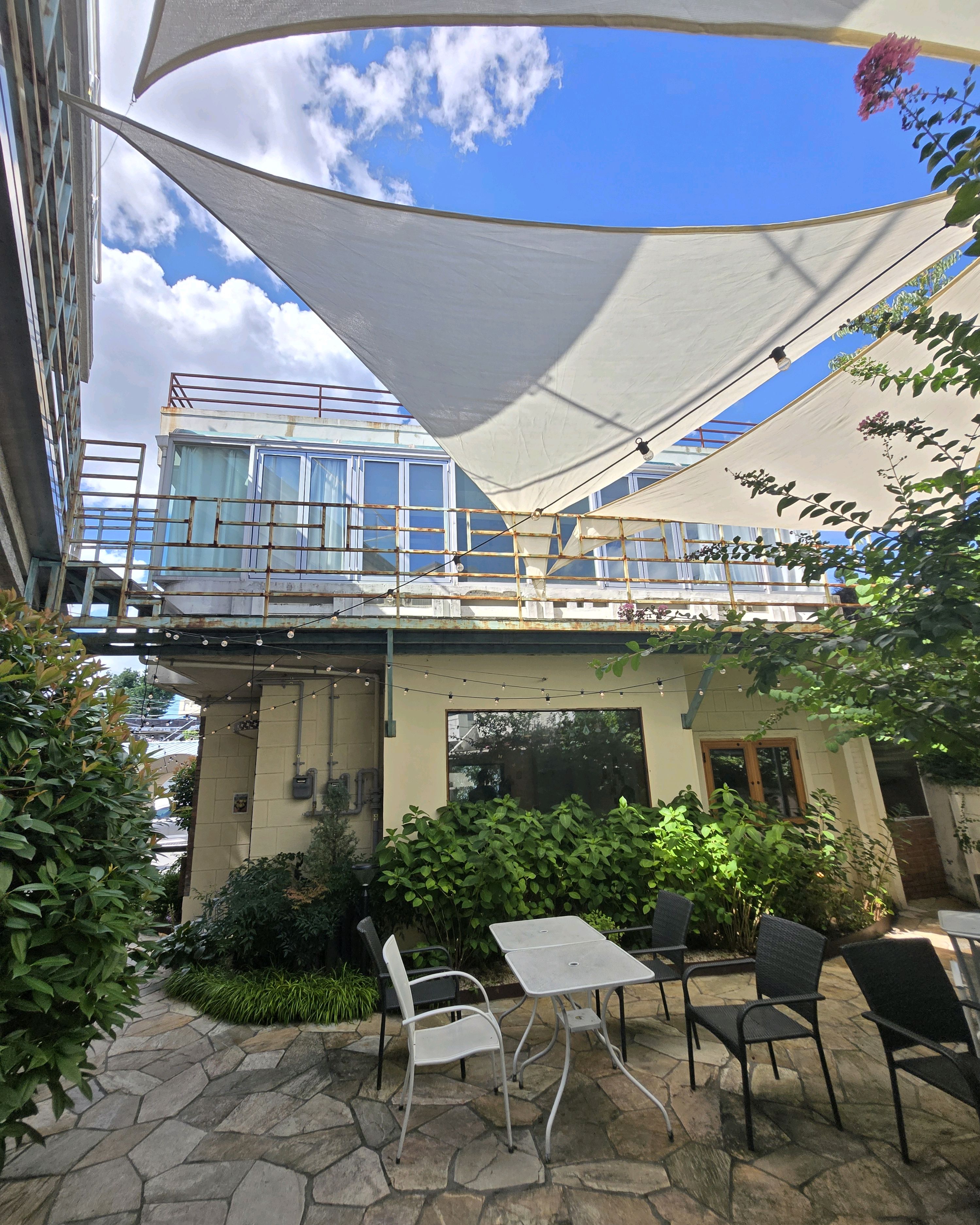 Visitor review