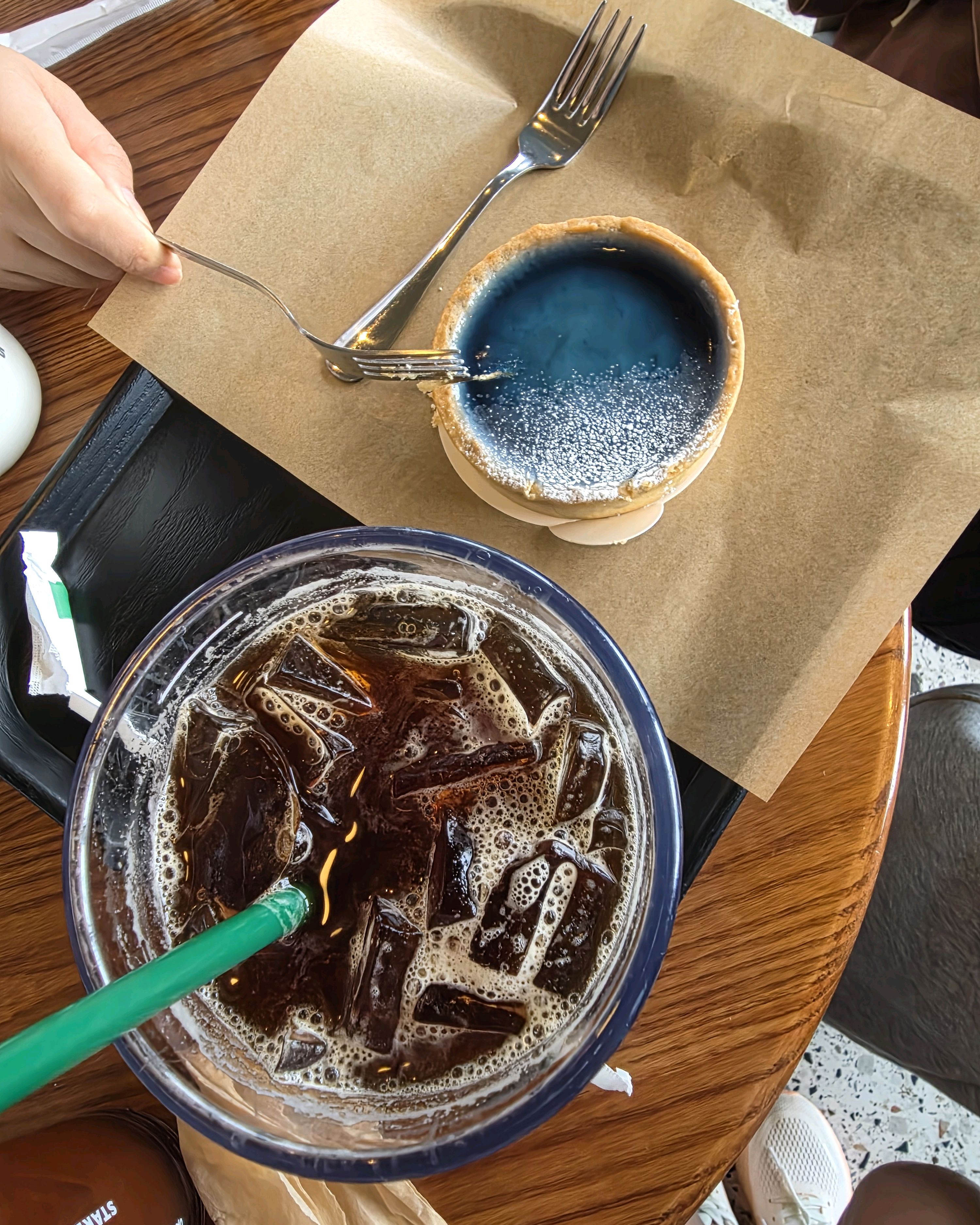 스타벅스 영랑호리조트점 (Starbucks Yeongnangho Resort) 8