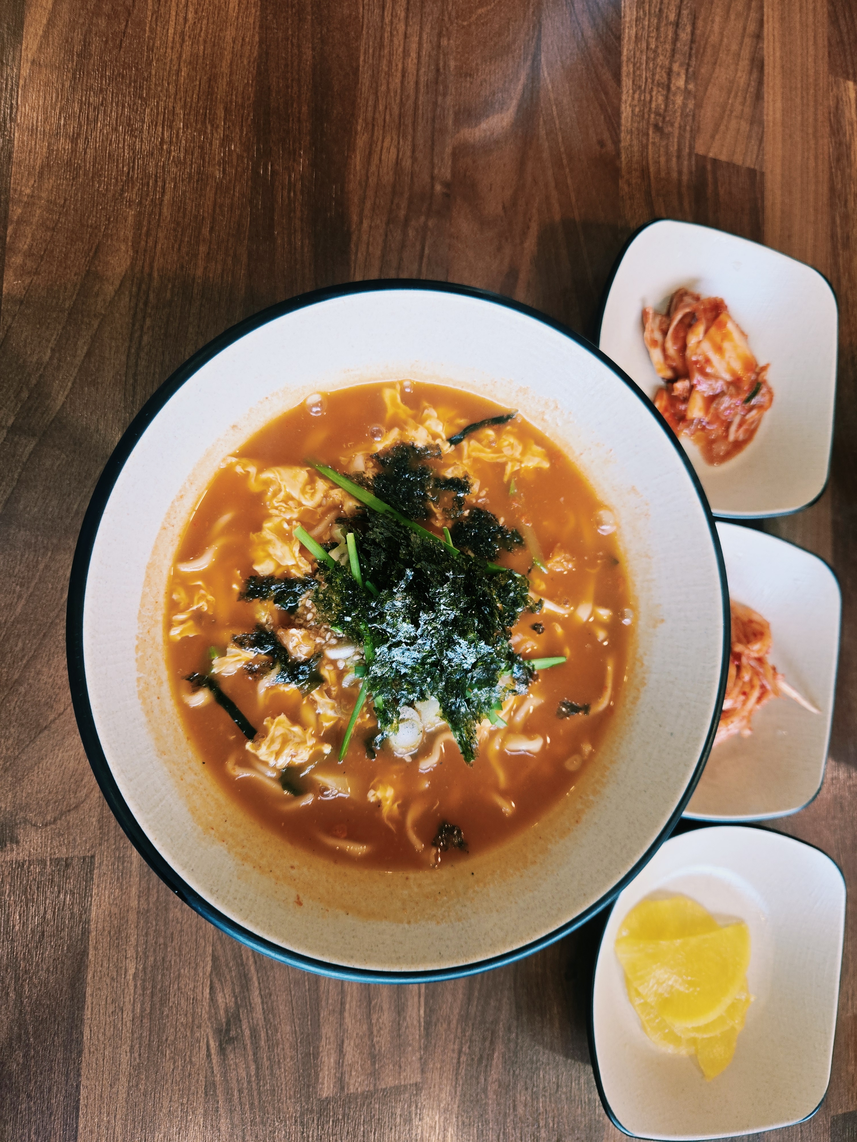 엄마손장칼국수 10