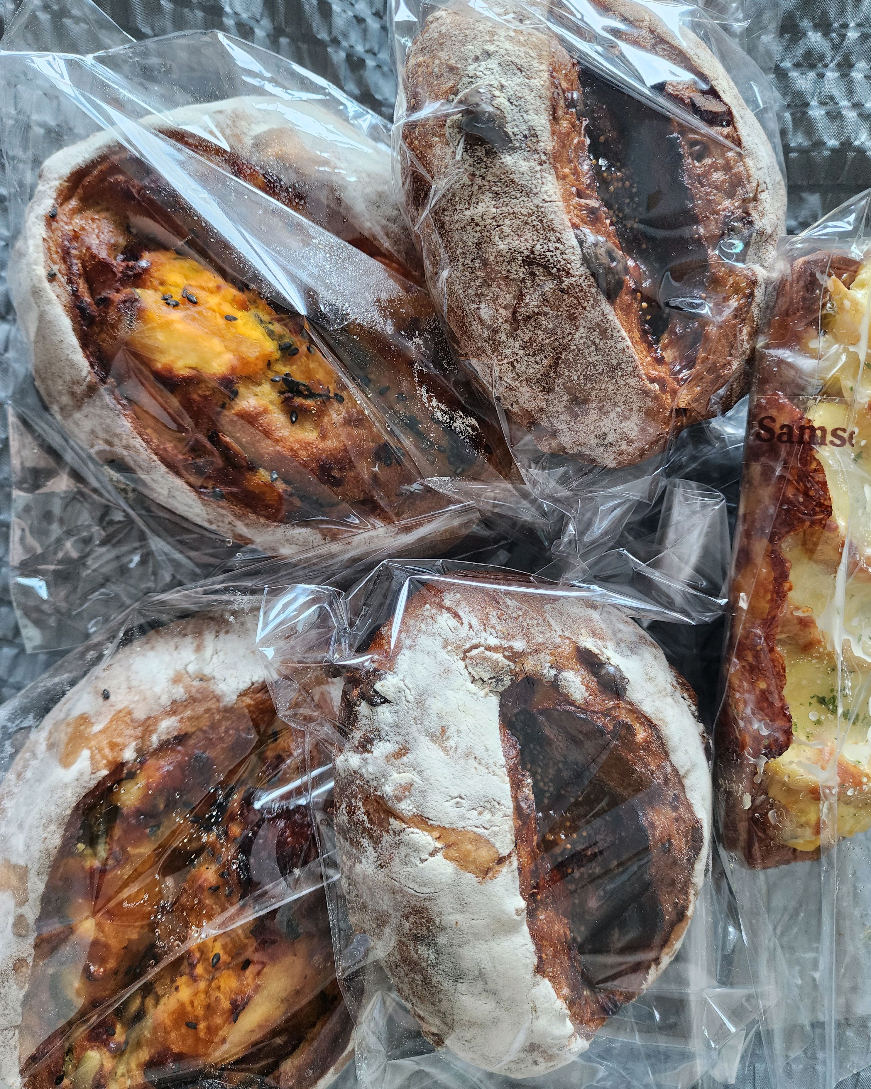 삼송빵집 속초점 (Samsong Bakery Sokcho-jeom) 7