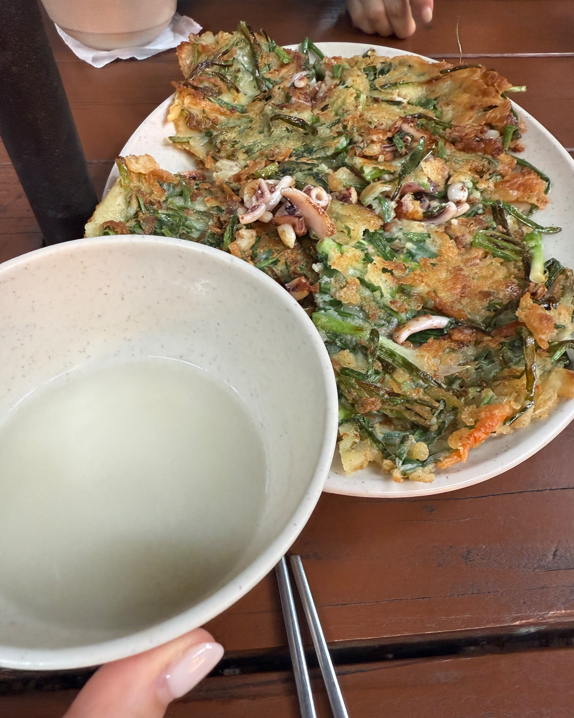 다래정식당 (Daraejeong Sikdang) 7