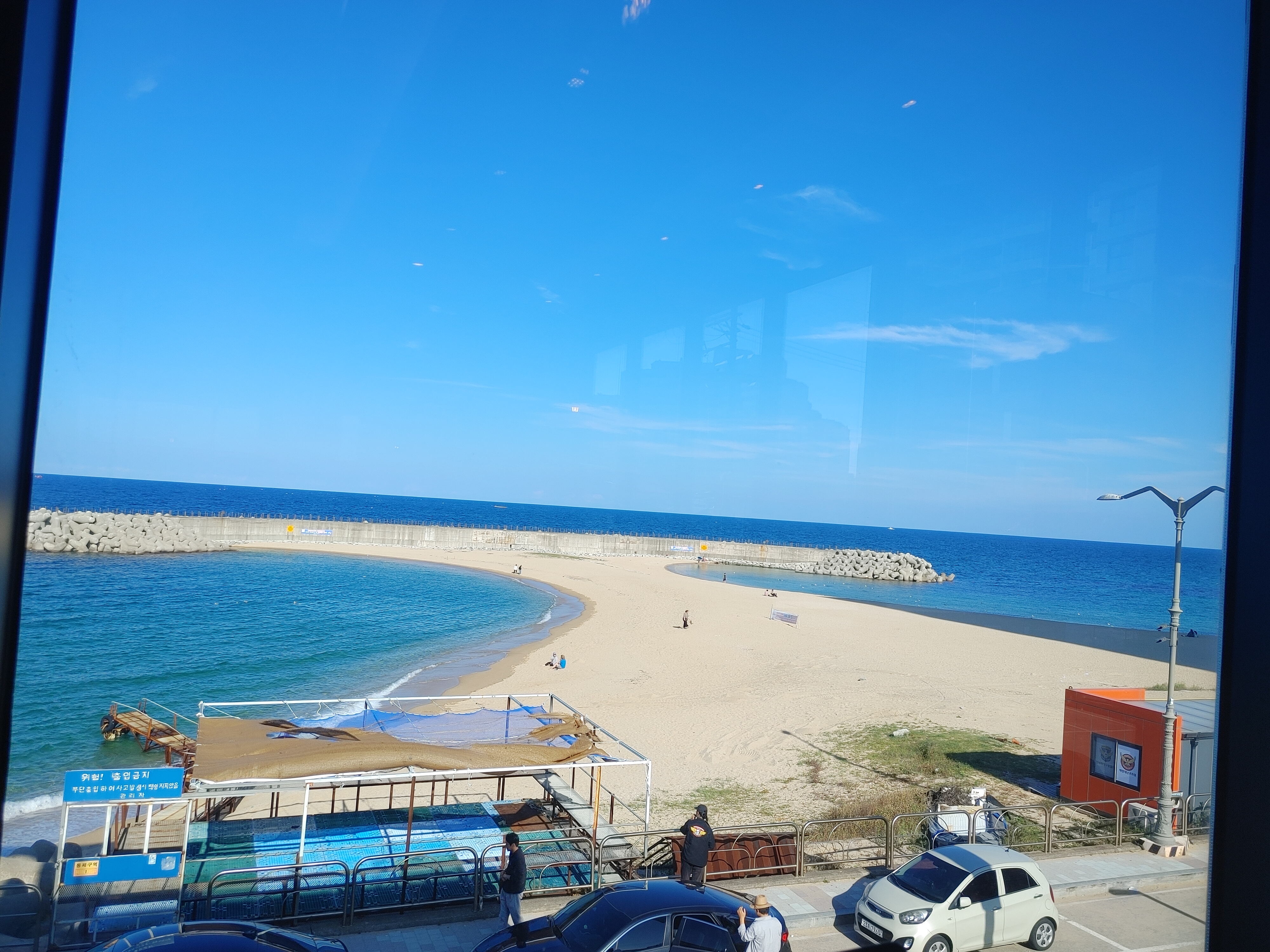 할리스 속초영랑해변DI점 (Hollys Sokcho Yeongnang Beach DI) 9