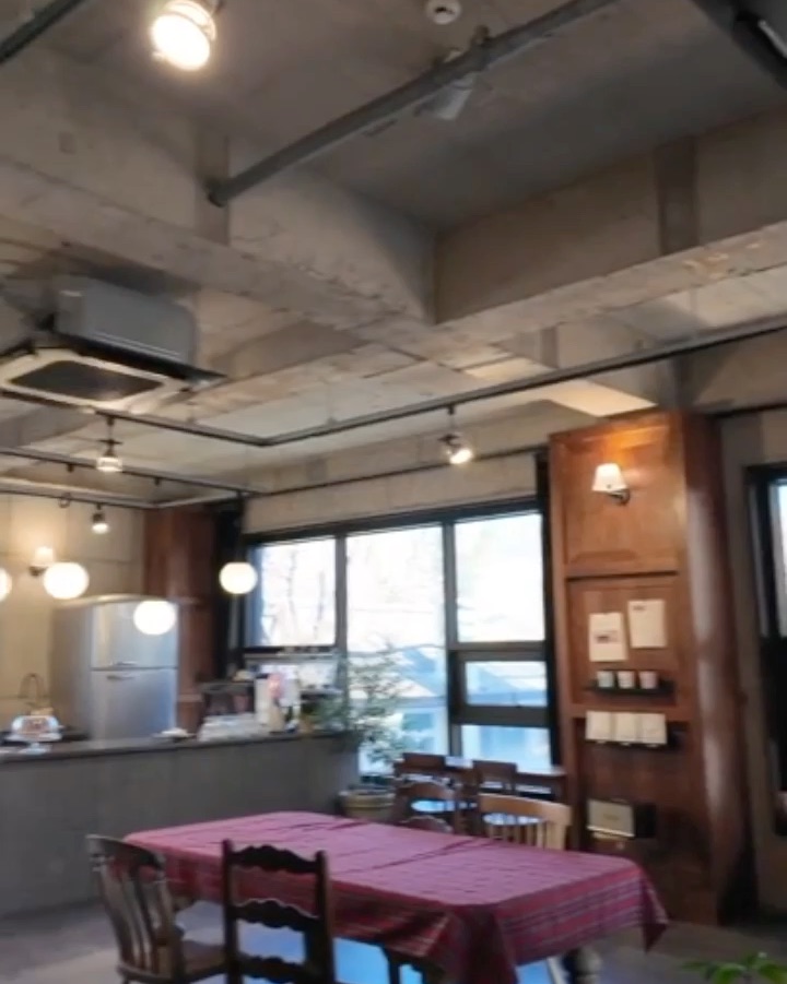 Visitor review