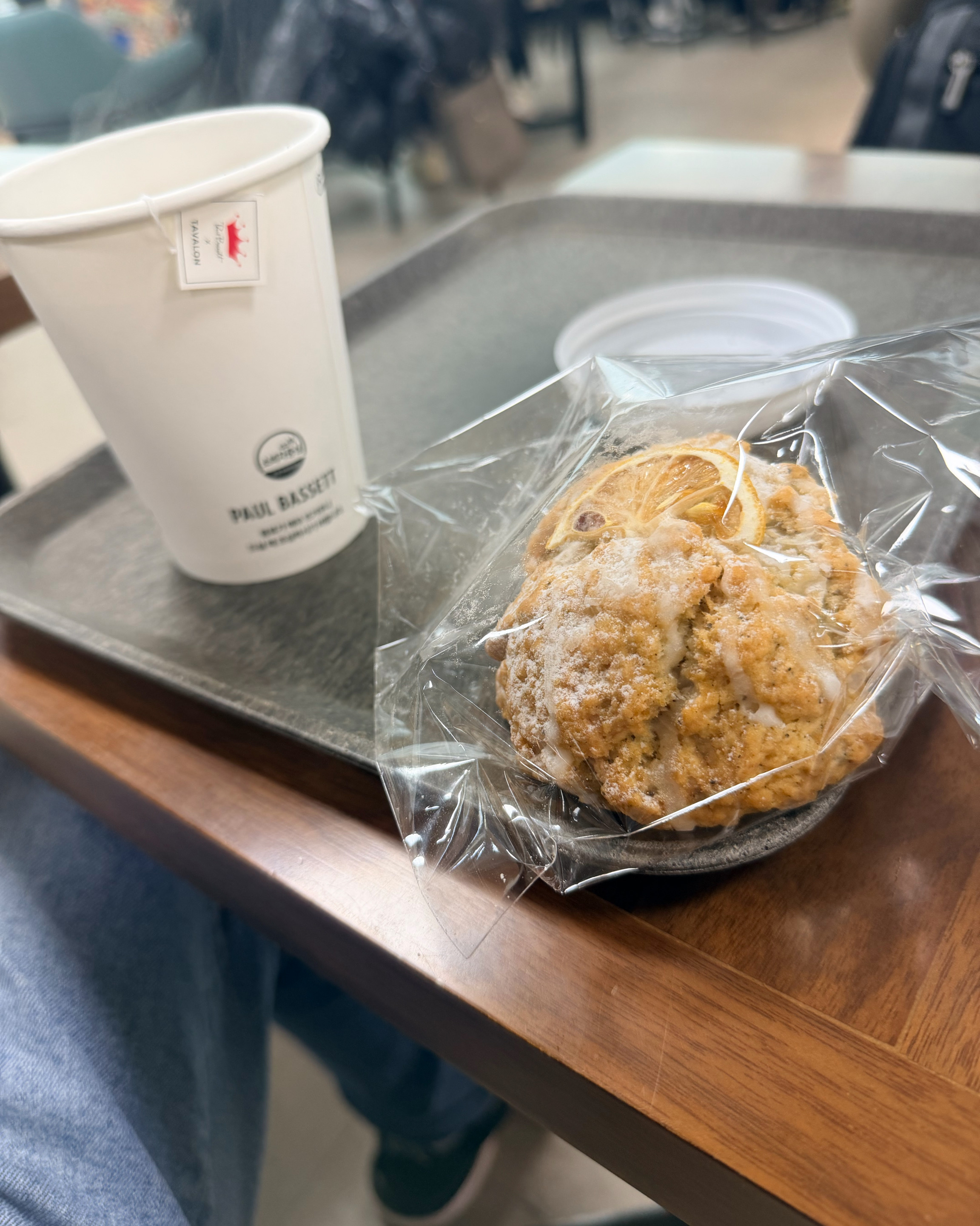 폴바셋 스콘 상세 컷