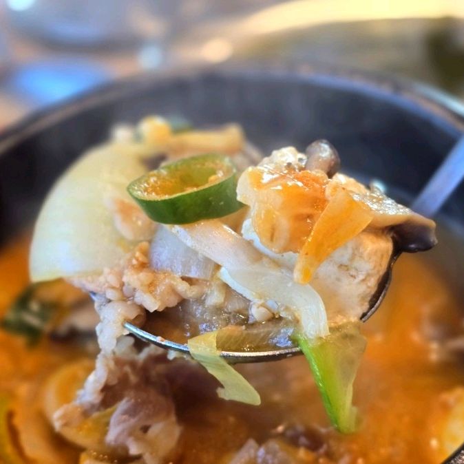 하남돼지집 속초청초호점 (Hanam Dwaejijip Sokcho Cheongchoho Branch) 8