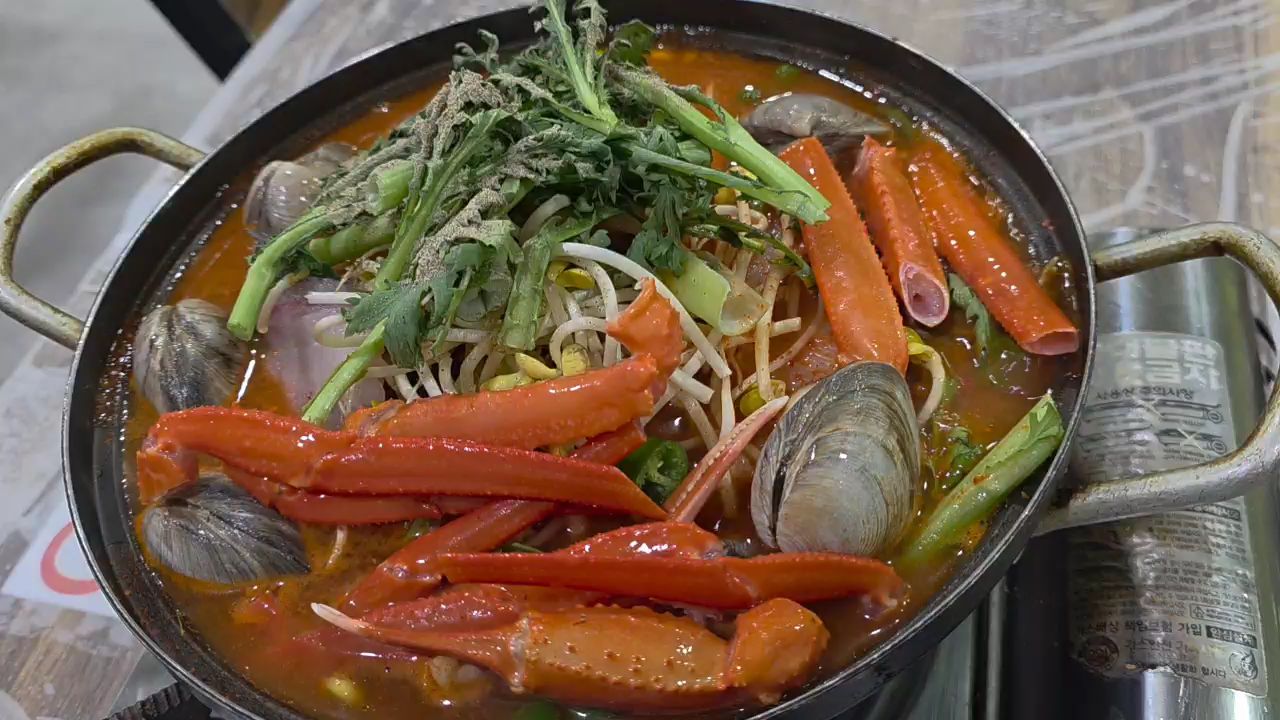 청호활어회센터 (Cheongho Hwareo Hoe Center) 6