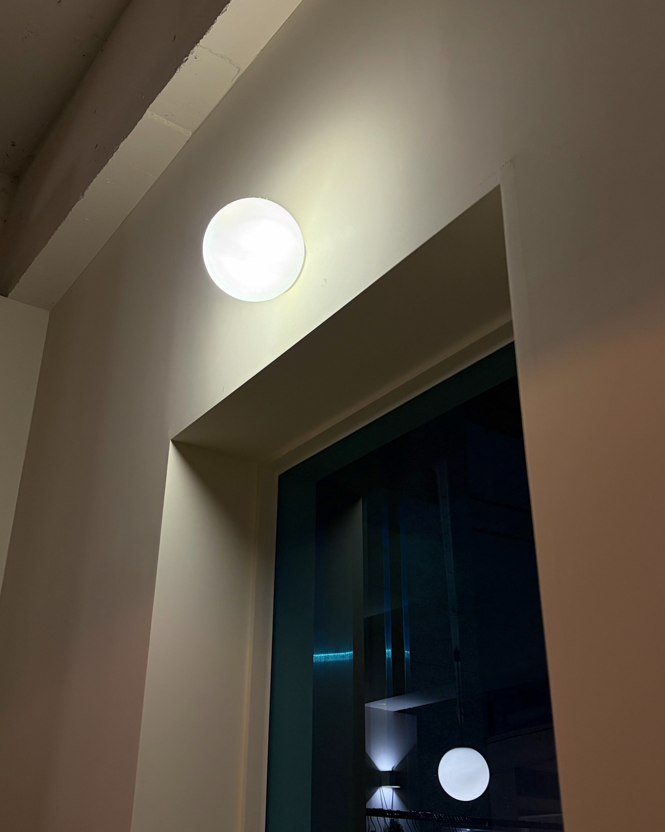 은은한 조명의 인테리어